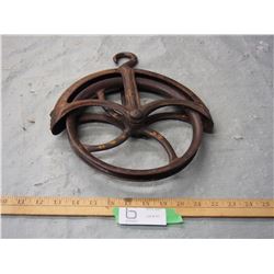 Vintage Well Pulley
