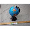 Image 1 : Miniature World Globe