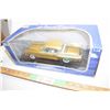 Image 1 : Anson Classic 1/18 Scale 1957 Studebaker Golden Hawk