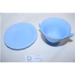 Pyrex Dish and Sugar Cup