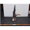 Image 3 : Eagle Figurine by Busy Bee Ceramics 16" Spread