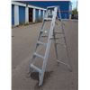 Image 1 : 6ft Folding Aluminum Step Ladder