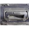 Image 6 : Jeep Luggage Bag Plus Ford Winter Front