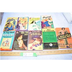 9 1940s Pocketbooks