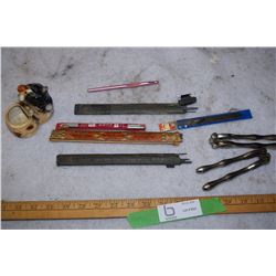 Crochet Hooks and Occupied Japan Items