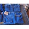 Image 3 : 5 Unused 36 by 30 GWG Jeans