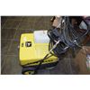 Image 3 : John Deere 120 Power Washer