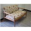 Image 2 : Vintage Couch 48" L