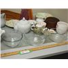Image 3 : Corning Ware Casserole Dishes, Pyrex Glassware, Teapots and Misc