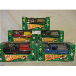 5 N.I.B Chevrolet 1950s NFL Team Custom Trucks