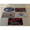 Image 1 : 5 Chevrolet Metal License Plates