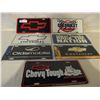 Image 1 : 7 Chevrolet Metal and Plastic License Plates