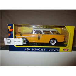 N.I.B Chevrolet 1955 Bel Air Nomad 1/24 Scale