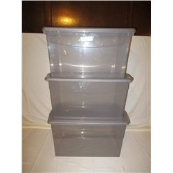 3 50Liter Rubber Maid Storage Bins with Lids