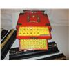 Image 2 : Ornate Chinese Mahjong Playing Set with Fancy Carrying Case