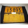 Image 1 : 2 1933 Saskatchewan License Plates