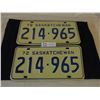 Image 1 : 2 Pairs of 1972 Saskatchewan License Plates