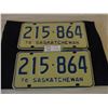 Image 1 : 2 Pairs of 1976 Saskatchewan License Plates