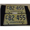 Image 1 : 2 Pairs of 1976 Commercial Saskatchewan License Plates