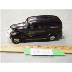 Daytona ERTL Cab Sedan Bank 1/24 Scale