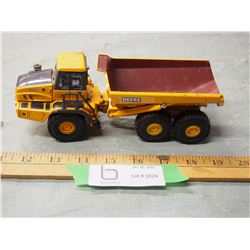ERTL John Deere Hauler Earth Mover 8" L