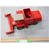Image 2 : Massey Ferguson 760 Combine Toy 14.5" Long