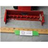 Image 5 : Massey Ferguson 760 Combine Toy 14.5" Long