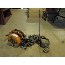 Pair of Chain Hoists