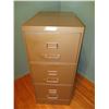Image 1 : 3 Drawer Metal File Cabinet 18 by 28 by 42" T