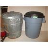 Image 1 : Aluminum Garbage Can with Lid and Plastic Garbage Can with Lid