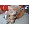 Image 2 : Stationary Engine IHC Model LB 3.5HP 1947 (Has Spark, Compression and Optional Oil Bath)