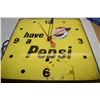 Image 2 : Vintage Antique Pepsi Clock Canadian Neon Ray (Working & Lights Up)