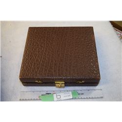 Antique Catlin Vanity Set