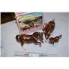 Image 1 : Breyer Arabia Family Horse Figurines