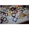 Image 8 : Lot of Costume Jewelry 2