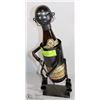 Image 1 : HOCKEY PLAYER WINE BOTTLE HOLDER AND 2 BUD