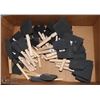 Image 1 : FLAT OF NEW FOAM PAINT BRUSHES
