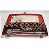 Image 1 : 3/4" DRIVE SOCKET SET WITH CASE 7/8"-2"