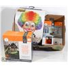 Image 1 : SMALL FLAT OF NEW HALLOWEEN SUPPLIES & WIG