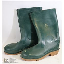 PAIR OF ONGUARD ST. TOE W/ STEEL SHANK GREEN