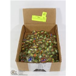 VINTAGE CATS EYE MARBLE IN BOX