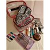 Image 1 : NEW 3PC MAKEUP BAG SET WITH ASSORTMENT OF