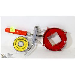 ADJUSTABLE CLAMP