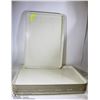 Image 1 : STACK OF XL RESTAURANT TRAYS
