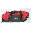 Image 1 : WORLD HEALTH GYM BAG