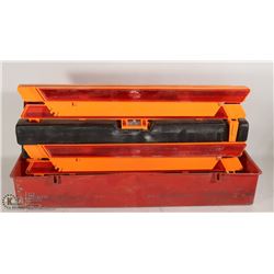 EMERGENCY WARNING TRIANGLE FLARE KIT