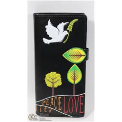 BRAND NEW LADIES SHAG WEAR WALLET