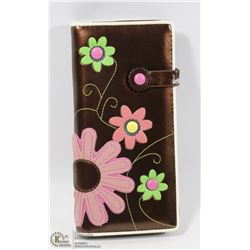 BRAND NEW LADIES SHAG WEAR WALLET