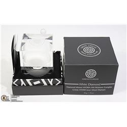 FOREVER FLAWLESS WHITE DIAMOND INFUSED HYDRA-AM