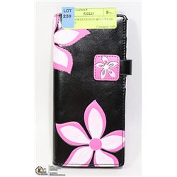 NEW FLOWER DESIGN SHAG WEAR WALLET